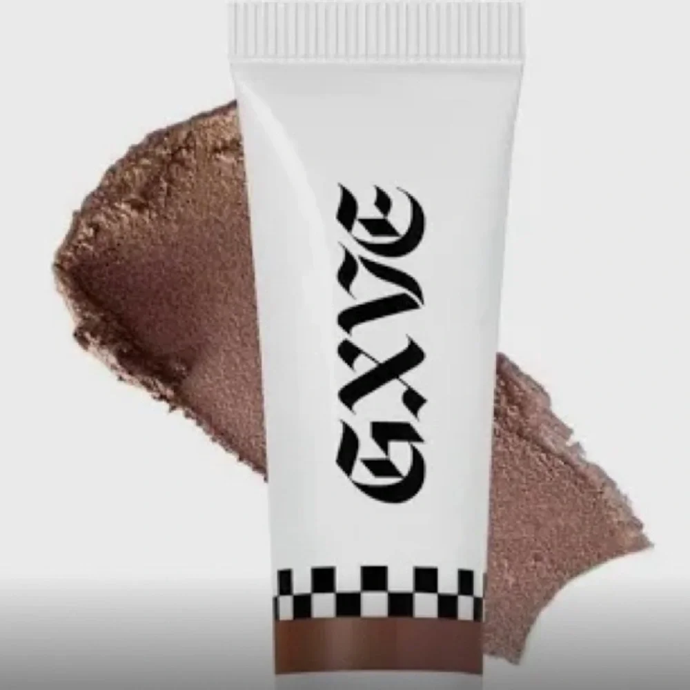 GXVE Paint It Up Clean 24-Hr Cream Eyeshadow - POGO by Gwen Stefani.